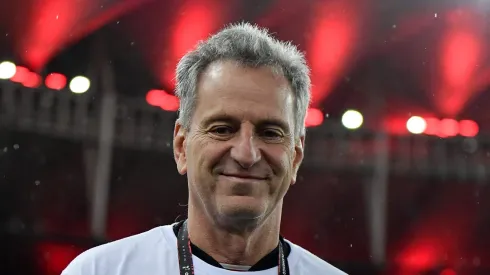 RJ - RIO DE JANEIRO - 25/08/2024 - BRASILEIRO A 2024, FLAMENGO X BRAGANTINO - Rodolfo Landim presidente do Flamengo durante partida contra o Bragantino no estadio Maracana pelo campeonato Brasileiro A 2024.