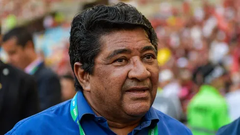 Ednaldo Rodrigues causa prejuízo ao Corinthians.