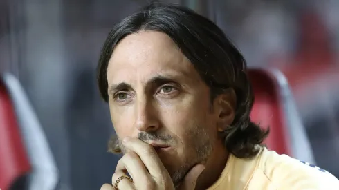 SP - SAO PAULO - 03/08/2024 - BRASILEIRO A 2024, SAO PAULO X FLAMENGO - Luis Zubeldia tecnico do Sao Paulo durante partida contra o Flamengo no estadio Morumbi pelo campeonato Brasileiro A 2024.