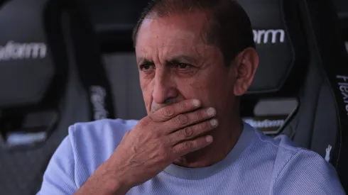 Ramón Díaz vê a pressão aumentar no Timão