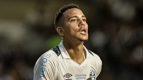 Gustavo Martins preocupa o Imortal