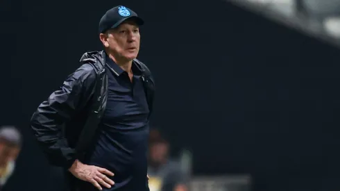 Renato Gaúcho tem demissão cravada no Grêmio após derrota para o Atlético pela torcida