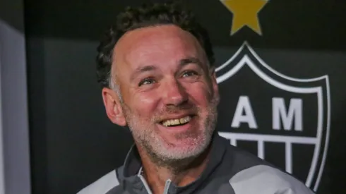 - Gabriel Milito, técnico do Galo