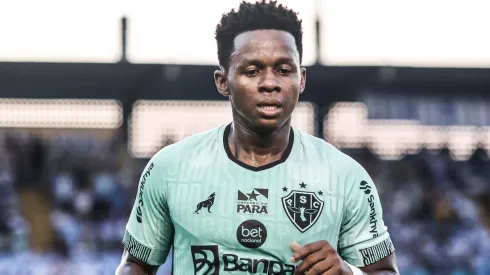 Paysandu rescindiu com Juan Cazares – Foto: Fernando Torres/AGIF.