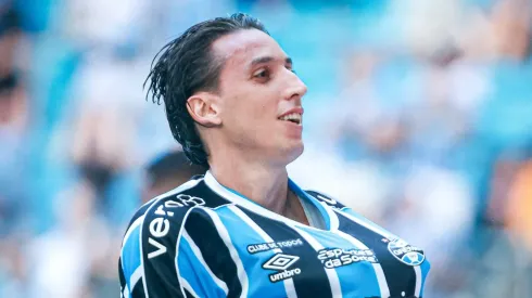 Geromel pode ter sucessor no Grêmio