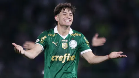 Giay jogador do Palmeiras, durante partida contra o Atletico-MG no estadio Brinco de Ouro pelo campeonato Brasileiro A 2024