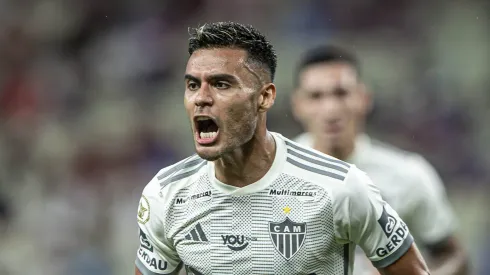 Vera comemorando o gol marcado no Nordeste. Foto: Pedro Souza / Atlético