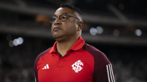 Roger Machado vai fazer seu primeiro GreNal do outro lado da 'fronteira'