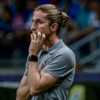 Filipe Luís quer limpar o mental do elenco antes de enfrentar o Corinthians: " É importante"