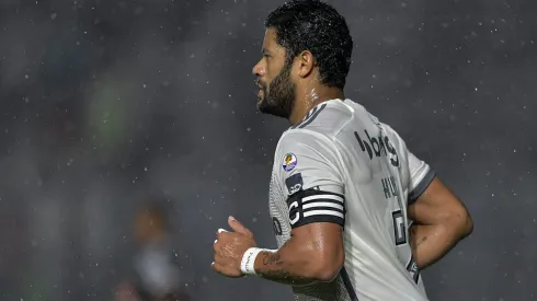 Vegetti abre o placar, mas Hulk empata em golaço e leva o Galo para a decisão. Foto: Thiago Ribeiro/AGIF