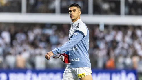 Volante ex-xodó voltará ao Santos em 2025 para a Série A