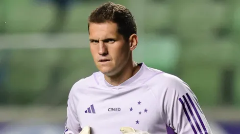 Santos fez proposta pelo retorno de Rafael Cabral em 2022.