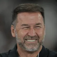 Corinthians de Augusto Melo busca zagueiro midiático e Esporte da Sorte vai bancar contratação