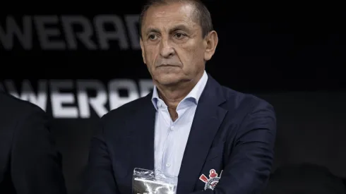 Ramón Díaz durante partida entre Corinthians e Red Bull Bragantino, pelas oitavas de final da Copa Sul-Americana, na Neo Química Arena. Foto: Marco Galvão