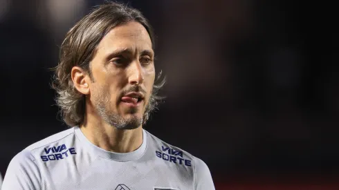 Luis Zubeldía técnico do São Paulo durante partida contra o Internacional no Morumbi pelo Campeonato Brasileiro A 2024. Foto: Marcello Zambrana/AGIF