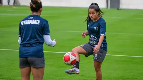 Guerreiras Grenás, durante treino na na Fonte Luminosa palco do confronto com o Palmeiras na semi do Campeonato Paulista Feminino 2024