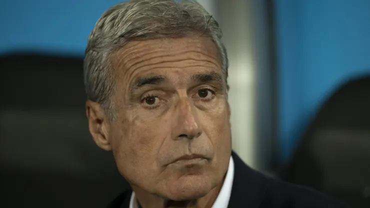 Botafogo vê Luís Castro retornar ao futebol brasileiro após passagem