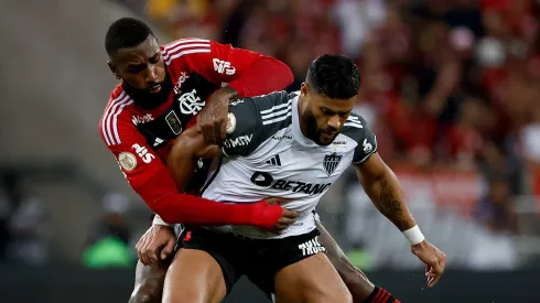 Gerson e Hulk são os capitães das respectivas equipes.