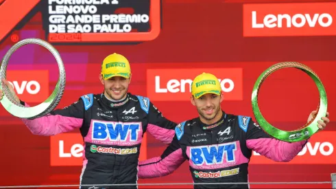 Esteban Ocon e Pierre Gasly no pódio do GP de São Paulo