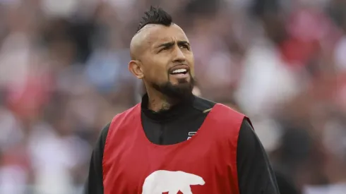 Vidal se envolve em polêmica após festa