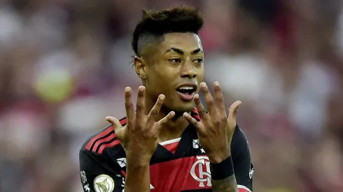 Cruzeiro x Flamengo terá Bruno Henrique relacionado.