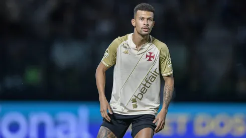 João Victor foi expulso, mais uma vez, pelo Vasco