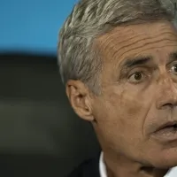 Corinthians recebe prazo por resposta oficial de Luís Castro como novo treinador em 2025