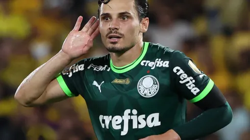 Veiga constuma apresentar um bom futebol contra o Grêmio