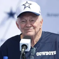 Jerry Jones avisa Micah Parsons: saída dos Cowboys não está nos planos