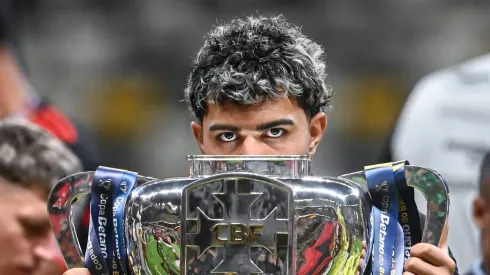 - Gabigol, camisa 99 fechará com novo Clube em 2025