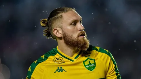 Isidro Pitta, do Cuiabá, na mira do Internacional