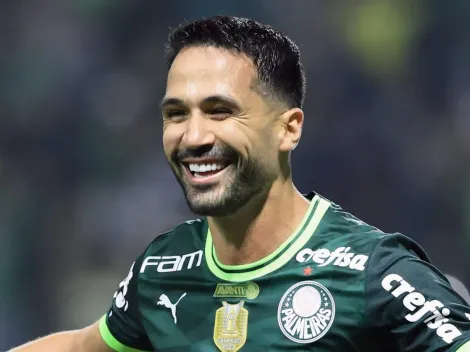 Filhos de Luan bagunçam a sala de Abel no Palmeiras