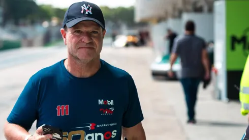 Barrichello em treino da Porsche Cup em 2023