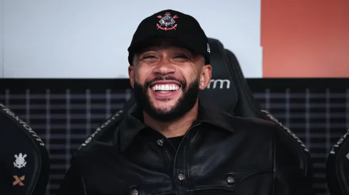 Lateral do Cruzeiro seria companheiro de Depay no Corinthians.