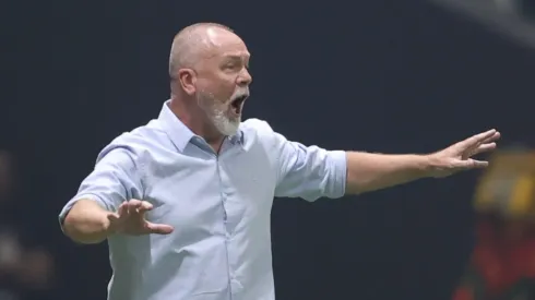 Mano Menezes, técnico do Fluminense, durante partida contra o Atlético-MG no estadio Arena MRV pela Copa Libertadores