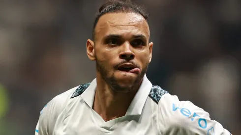 Braithwaite durante partida entre Atlético-MG e Grêmio, pelo Campeonato Brasileiro, na Arena MRV.