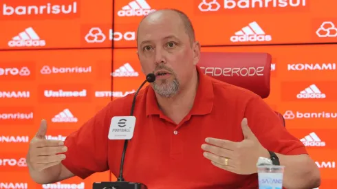 Alessandro Barcellos, presidente do Internacional, falou sobre demissão