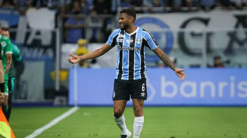 Jogador vem sendo duramente criticado na torcida