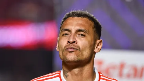 Alan Patrick marcou um dos gols em vitória do Inter