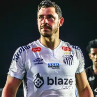 Após Giuliano, Santos pode perder mais um titular com a saída de João Schmidt