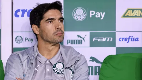 Abel Ferreira foi bastante criticado por Muller, que acredita que o treinador é temimoso