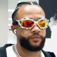 Craque Neto se rende ao talento de Memphis Depay após Corinthians x Bahia pelo Brasileirão