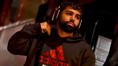 Gabigol chegando à Arena MRV para a decisão da Copa do Brasil entre Atlético-MG e Flamengo. Foto: Marcelo Cortes/CRF