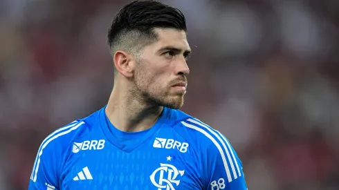 Rossi vê torcida pedir sua saída em 2025