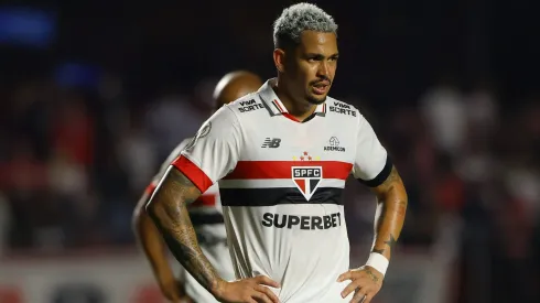Luciano jogador do Sao Paulo lamenta derrota da partida contra o Juventude. Foto: Joisel Amaral/AGIF