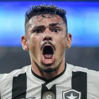 Sem espaço, Tiquinho Soares é procurado pelo Santos e também pode deixar o Botafogo