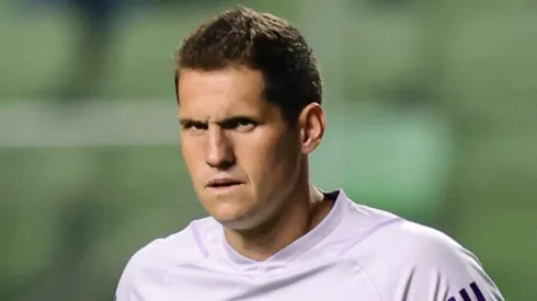 Santos pode tentar o retorno de Cabral.