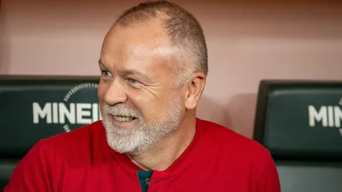 Fluminense acerta primeiro reforço de Mano Menezes para 2025