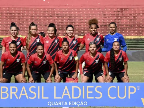 Athletico desativa futebol feminino para 2025 e revolta torcida