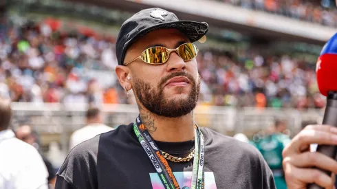 Neymar surge em vídeo cantando música do Corinthians. Foto: HOCH ZWEI
